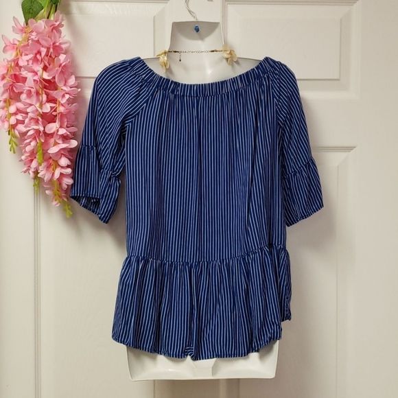NWOT ๐๐Paper Crane Striped Blue BLOUSE ๐ TOP - Picture 2 of 11
